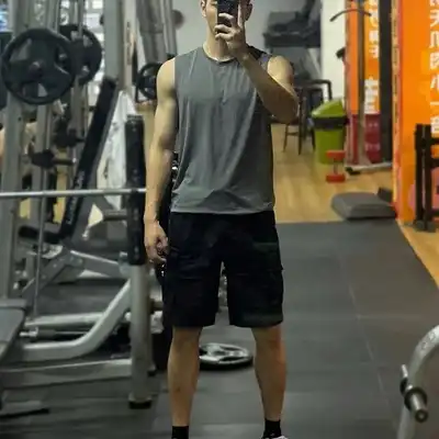贾梓